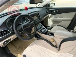 كرايسلر 200
